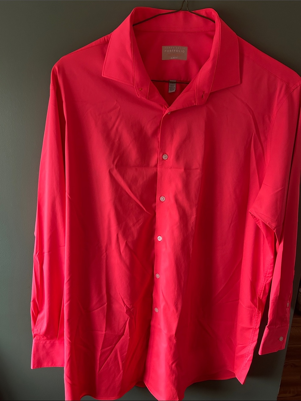 Perry Ellis Hot Pink Long-Sleeve Dress Shirt - Slim Fit